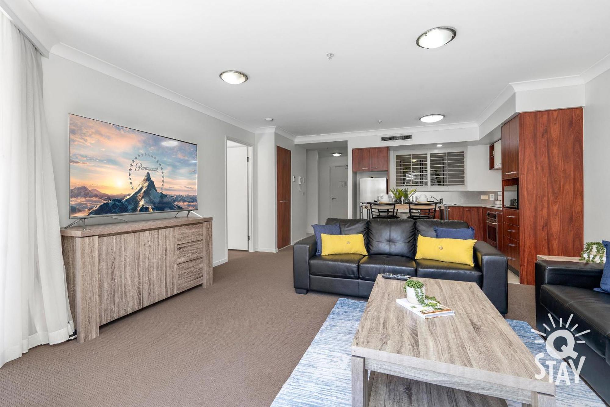 Chevron Renaissance Surfers Paradise Mid Week Madness Deal - Q Stay 黄金海岸 外观 照片