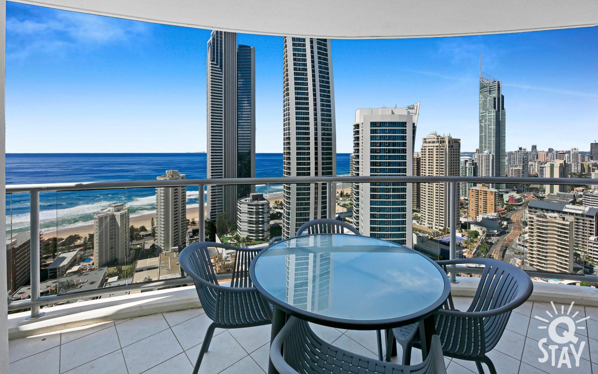 Chevron Renaissance Surfers Paradise Mid Week Madness Deal - Q Stay 黄金海岸 外观 照片