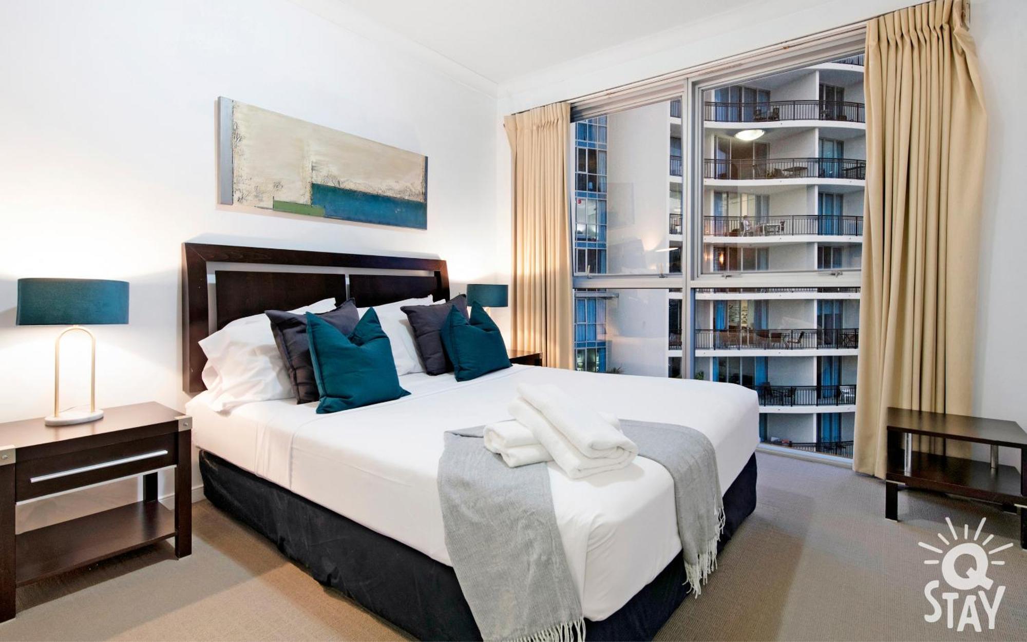Chevron Renaissance Surfers Paradise Mid Week Madness Deal - Q Stay 黄金海岸 外观 照片