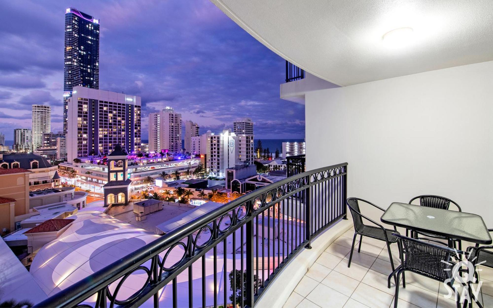 Chevron Renaissance Surfers Paradise Mid Week Madness Deal - Q Stay 黄金海岸 外观 照片