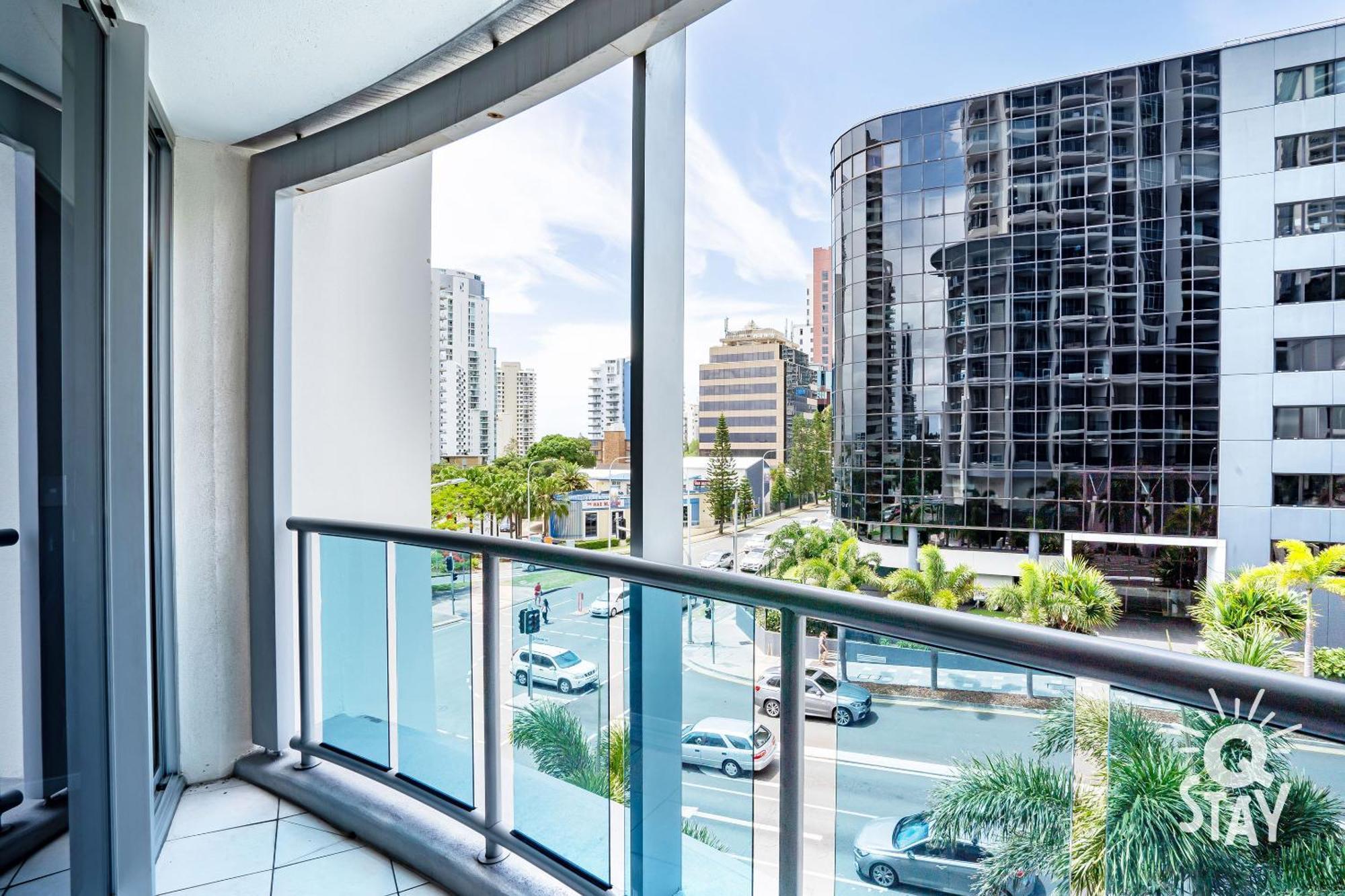 Chevron Renaissance Surfers Paradise Mid Week Madness Deal - Q Stay 黄金海岸 外观 照片